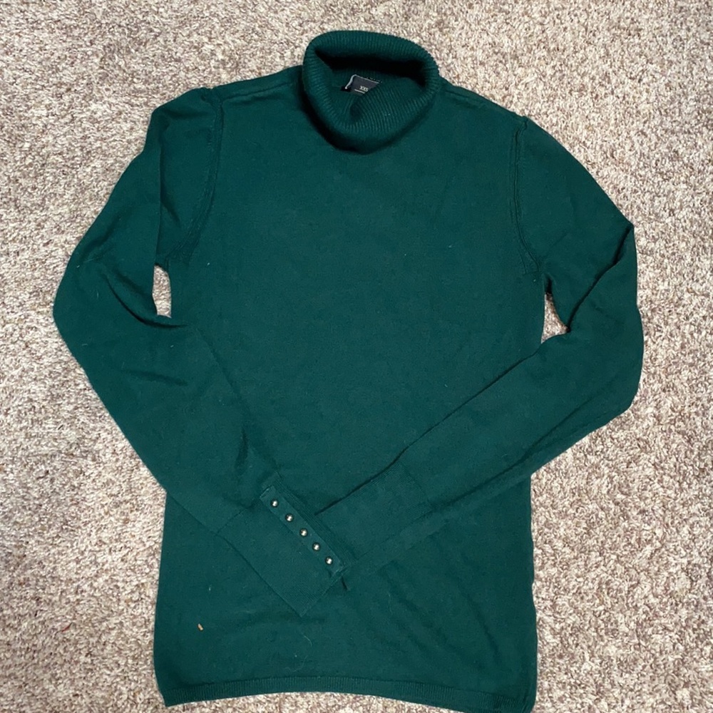 Forest green turtle neck